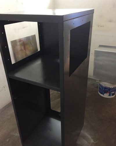 Mueble para cafetera y nevera de oficina